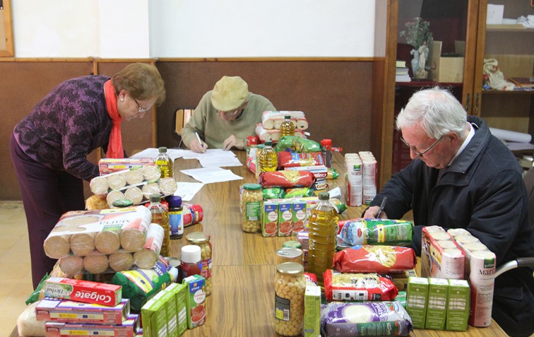 VAPF集团在贝尼萨教区和贝尼塔切尔教区的明爱慈善合作。